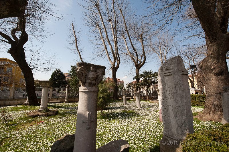 20100401_071533 D3.jpg - Tombstones outside Haghia Sophia